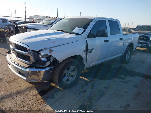3C6RR7KTXLG290770 RAM 1500 Classic Tradesman  4x4 5'7 Box