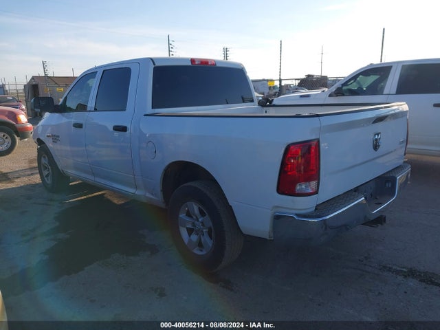 3C6RR7KTXLG290770 RAM 1500 Classic Tradesman  4x4 5'7 Box