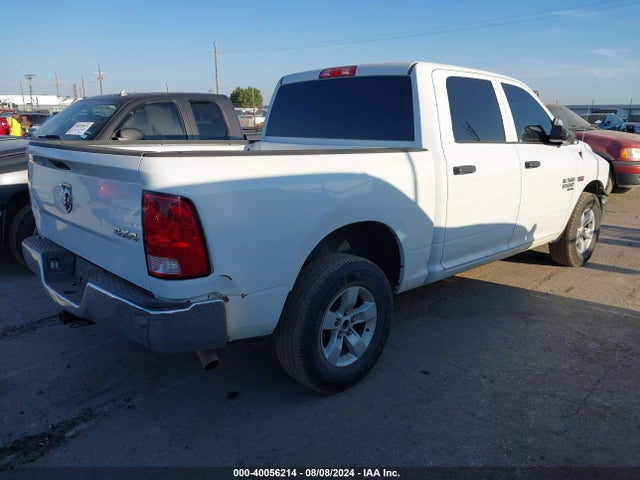 3C6RR7KTXLG290770 RAM 1500 Classic Tradesman  4x4 5'7 Box