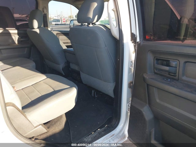 3C6RR7KTXLG290770 RAM 1500 Classic Tradesman  4x4 5'7 Box