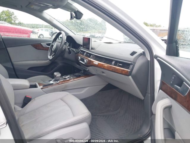 WAUENAF45KN019833 Audi A4 45 Premium