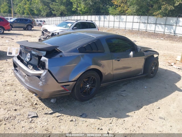 Ford Mustang V6 2014 1ZVBP8AM8E5325295 Image 4