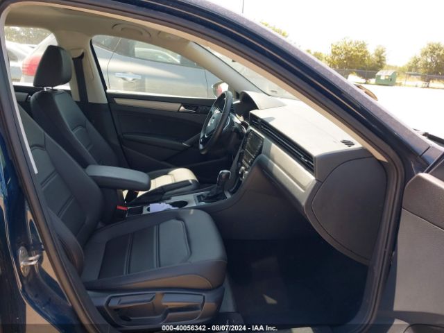 1VWSA7A30MC015591 Volkswagen Passat 2.0t Se