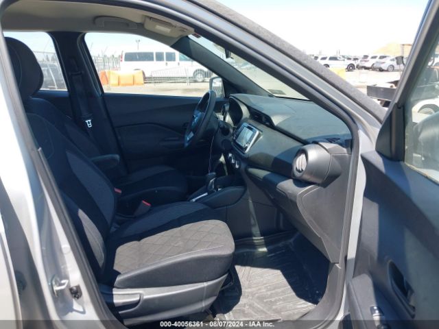 3N1CP5CU8KL555811 Nissan KICKS S
