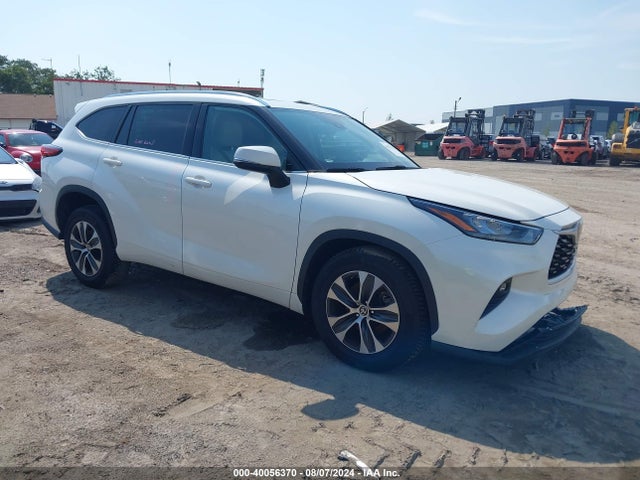 Toyota Highlander Xle 2020 5TDGZRAH0LS513151 main image