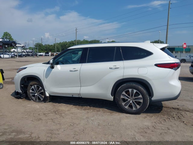 Toyota Highlander Xle 2020 5TDGZRAH0LS513151 Image 14
