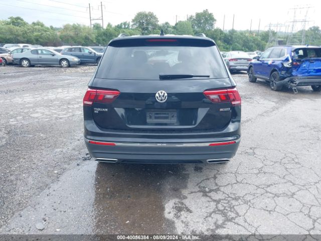 3VV2B7AX9MM153603 Volkswagen Tiguan 2.0t Se/2.0t Se R-line Black/2.0t Sel