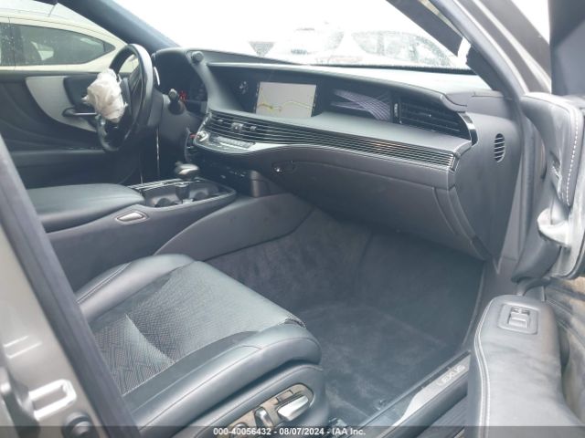 2018 LEXUS LS 500 JTHB51FF9J5000416 Photo 4