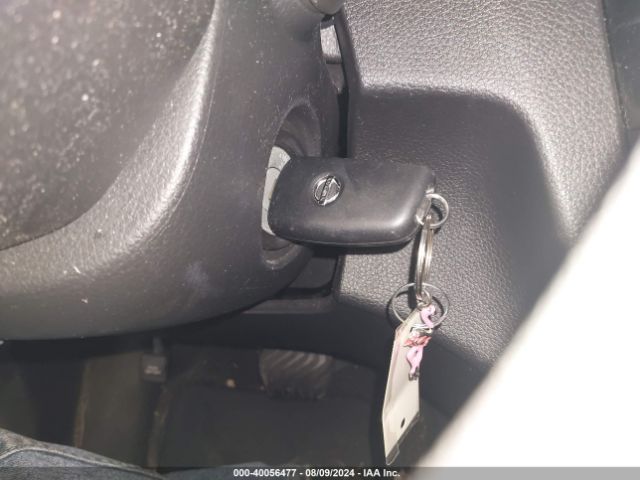 JN8AT2MV0HW014426 Nissan ROGUE S