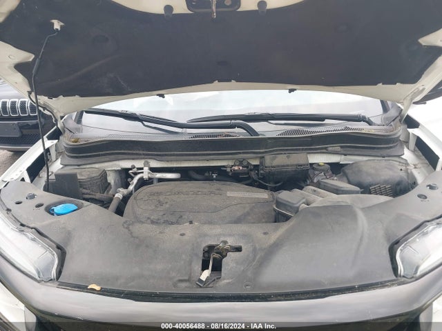 Honda Passport Elite 2019 5FNYF8H06KB007866 Image 10
