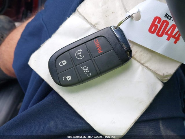 3C4NJDBB7NT147449 Jeep Compass Latitude 4x4