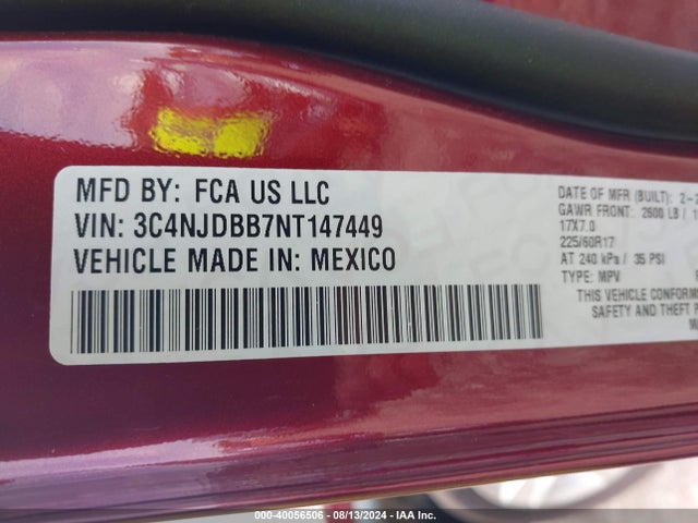 3C4NJDBB7NT147449 Jeep Compass Latitude 4x4