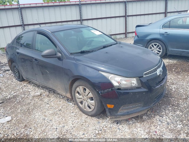 2014 1G1PA5SH3E7290155 main image