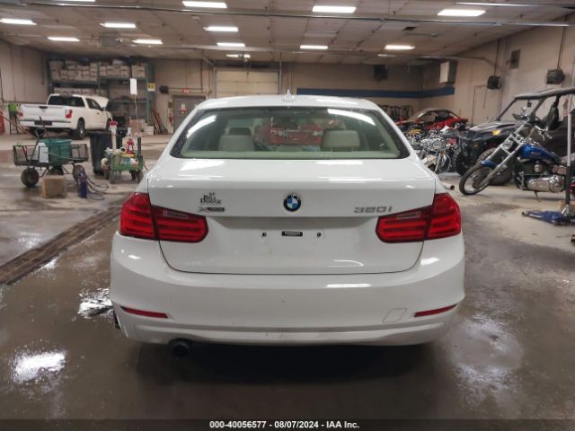 WBA3C3C59EF984134 BMW 320i Xdrive