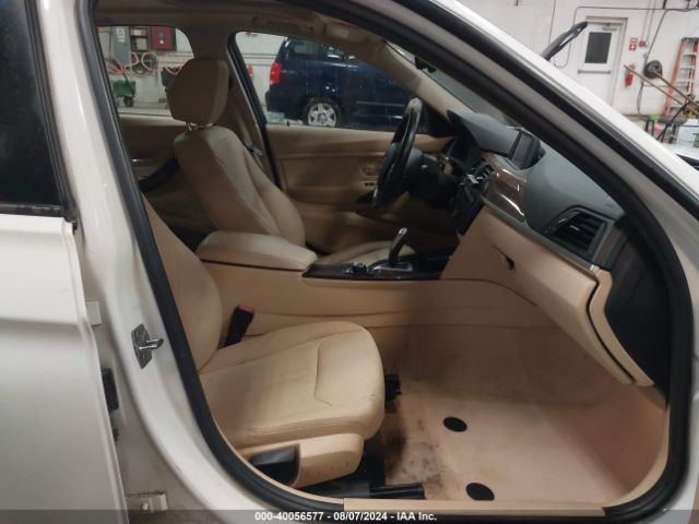 WBA3C3C59EF984134 BMW 320i Xdrive