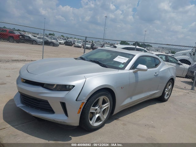 Chevrolet Camaro 1lt 2017 1G1FB1RX7H0156017 Image 2