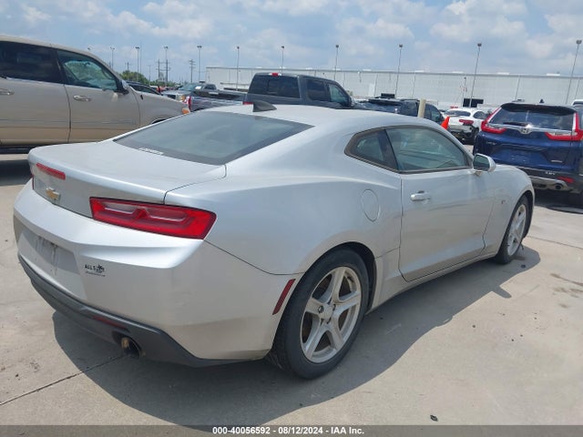 Chevrolet Camaro 1lt 2017 1G1FB1RX7H0156017 Image 4