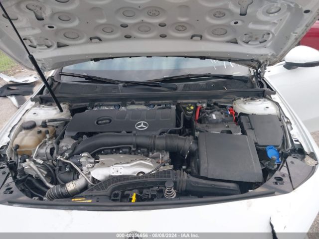 WDD3G4EB3LW040106 Mercedes-Benz A 220