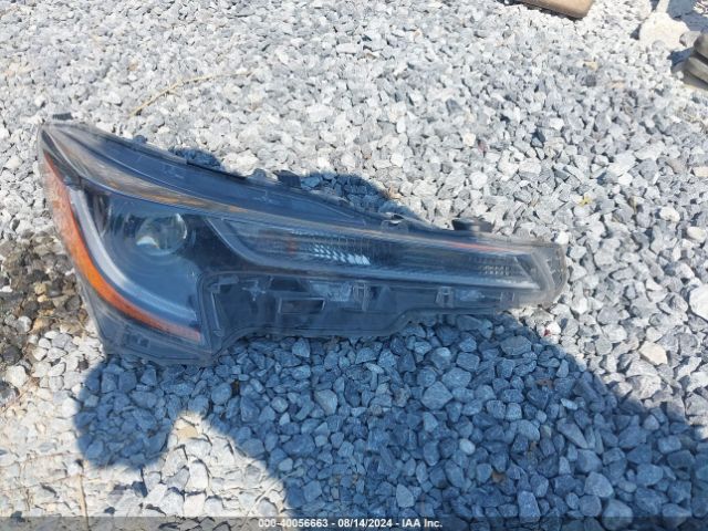 JTDEPMAE7NJ199715 Toyota COROLLA LE
