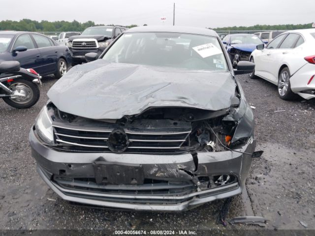 3VWLA7AJ9FM233999 Volkswagen Jetta 2.0l Tdi S