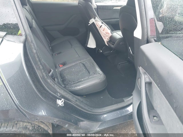 2024 TESLA MODEL Y 7SAYGDEE8RA271588 Photo 7