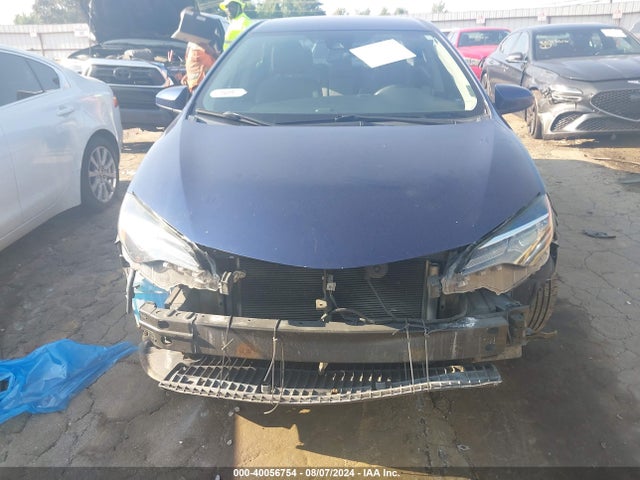 Toyota COROLLA LE 2018 5YFBURHE7JP820634 Image 12