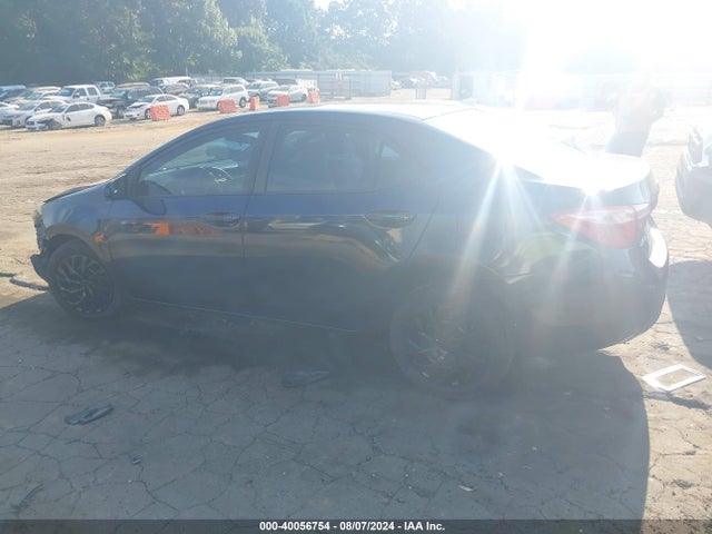 Toyota COROLLA LE 2018 5YFBURHE7JP820634 Image 14