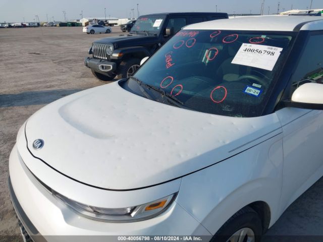 KNDJ23AU9M7144905 KIA SOUL LX