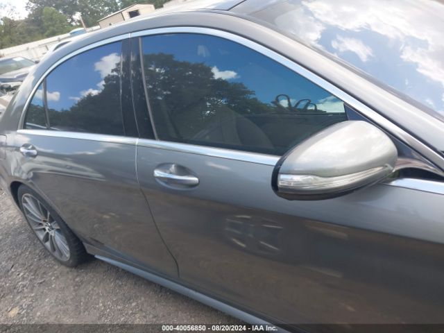 WDDUG8CB8FA130240 Mercedes-Benz S 550
