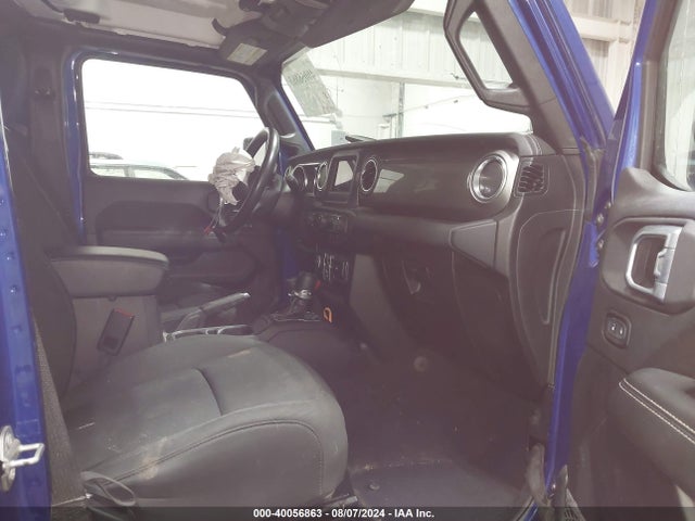 1C4HJXEN8LW279129 Jeep Wrangler Unlimited Sahara 4x4