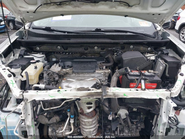 Toyota RAV4 LE 2018 JTMBFREV4JJ188842 Image 10