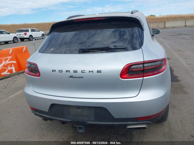WP1AA2A53JLB00809 Porsche Macan