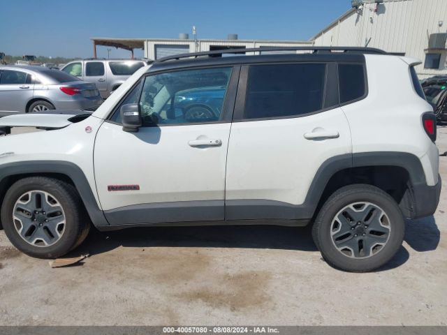 ZACCJBCT4GPE35636 Jeep Renegade Trailhawk