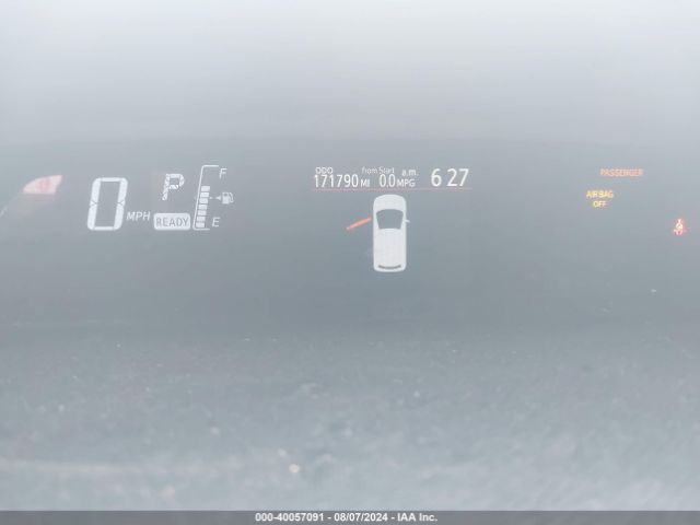 JTDKDTB31F1584174 Toyota Prius C One