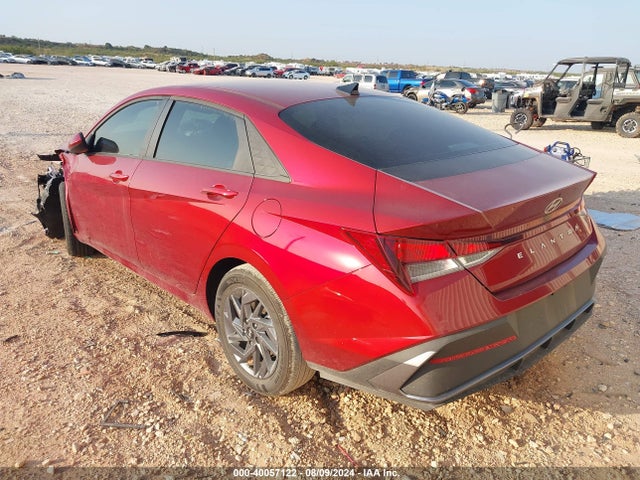 Hyundai ELANTRA SEL 2024 KMHLM4DG4RU701349 Image 3