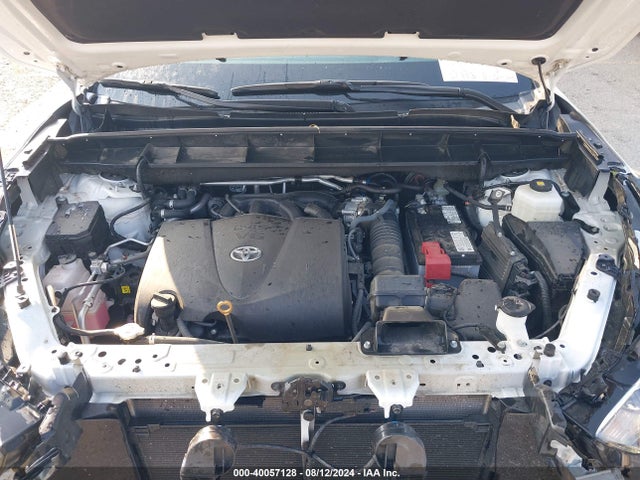 5TDDZRBH9MS098933 Toyota Highlander Limited