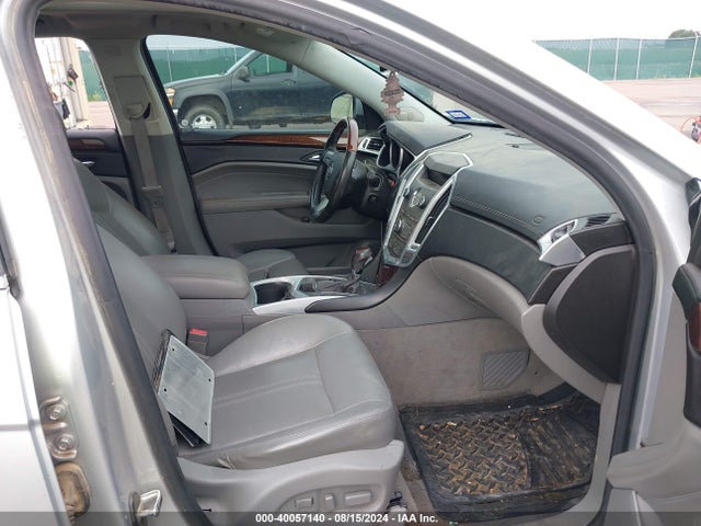 2011 CADILLAC SRX 3GYFNBEYXBS637019 Photo 4