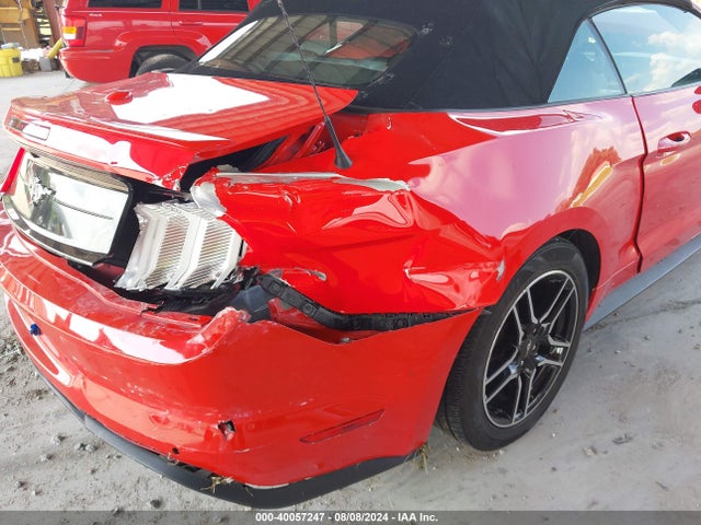 1FATP8UH3J5119324 Ford Mustang Ecoboost Premium