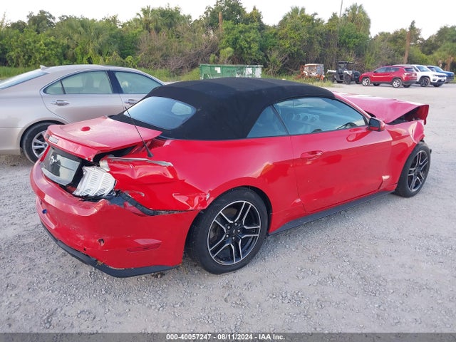 1FATP8UH3J5119324 Ford Mustang Ecoboost Premium