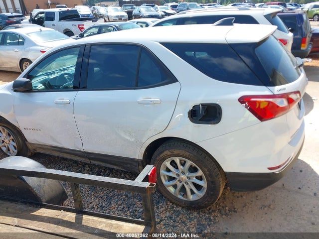 Chevrolet EQUINOX LS 2018 2GNAXHEVXJ6331204 Image 14