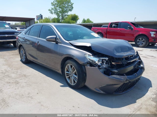 2016 4T1BF1FK4GU147975 main image
