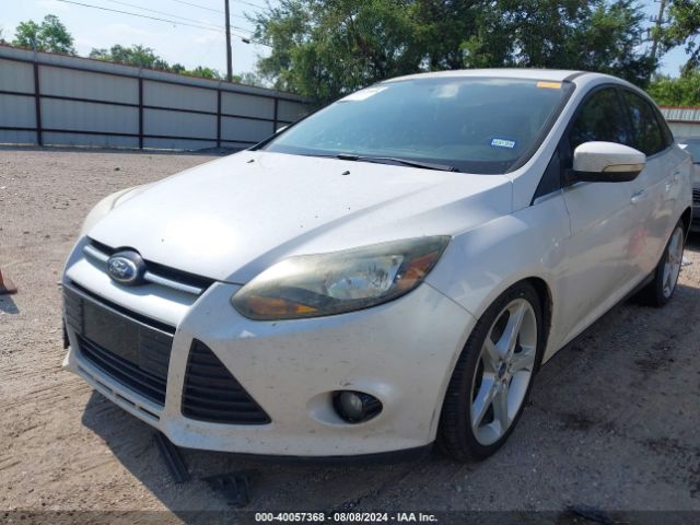 1FADP3J25EL439950 Ford Focus Titanium