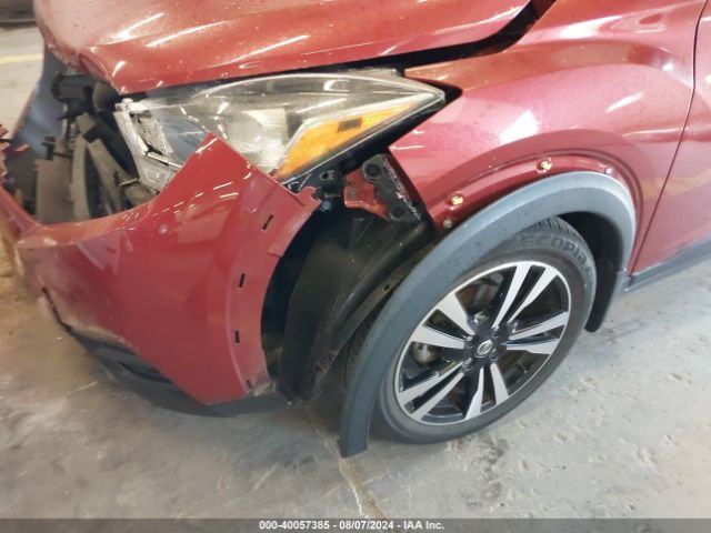 3N1CP5CU3KL565615 Nissan KICKS SV