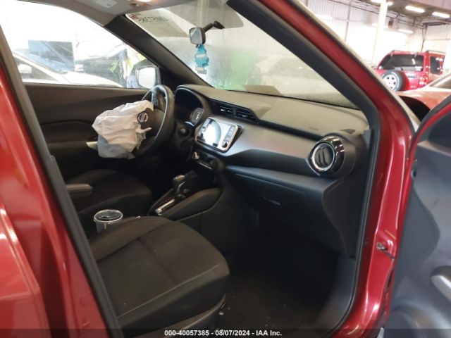3N1CP5CU3KL565615 Nissan KICKS SV