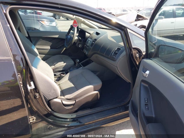 KIA FORTE LX 2017 3KPFL4A77HE012430 Image 5