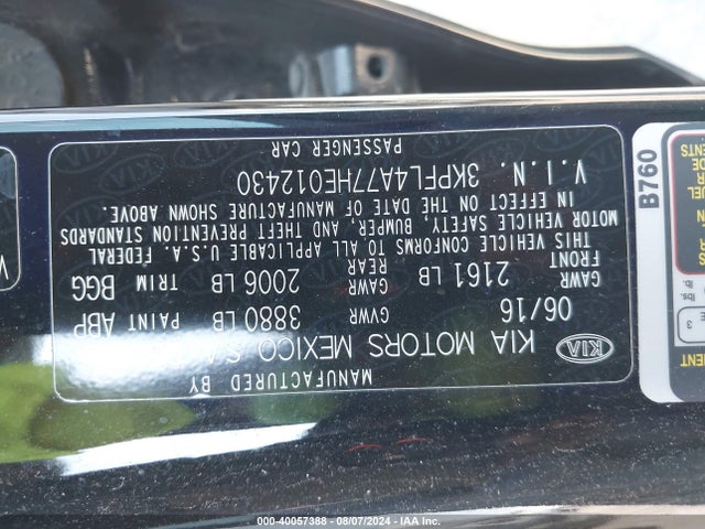 KIA FORTE LX 2017 3KPFL4A77HE012430 Image 9