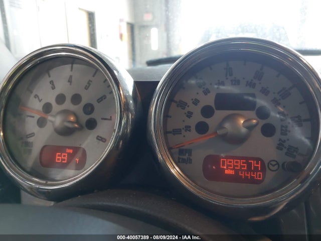 2005 MINI COOPER WMWRF33455TF61662 Photo 6