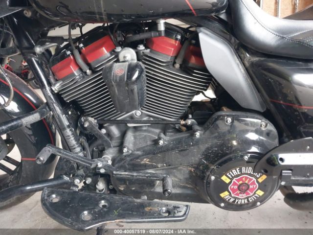 2018 HARLEY-DAVIDSON FLTRXSE 1HD1TCL10JB951823 Photo 8