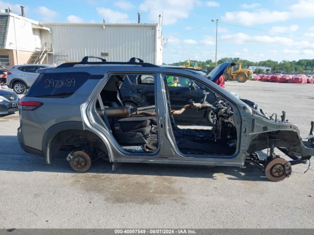 5N1DR3BC4NC222834 Nissan Pathfinder Sv 4wd