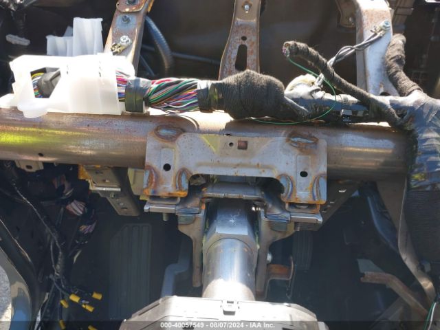 5N1DR3BC4NC222834 Nissan Pathfinder Sv 4wd